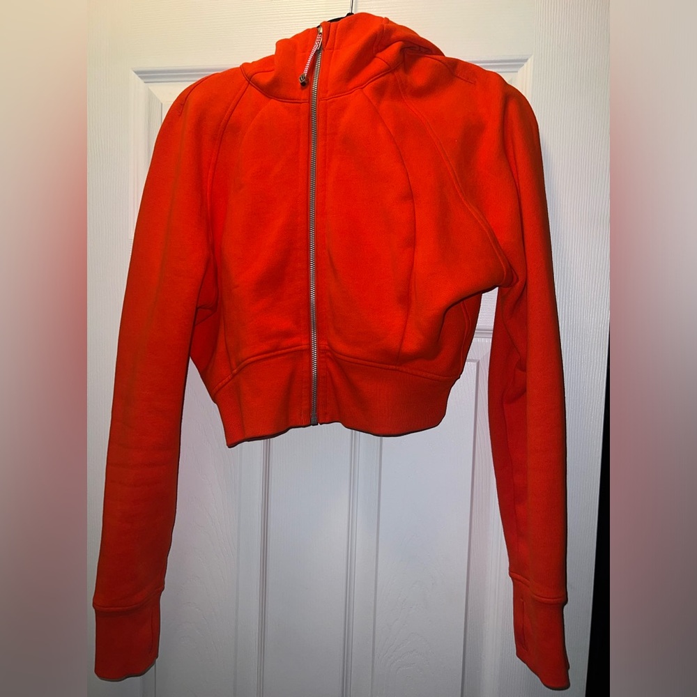 Lululemon zip up cropped scuba size 8